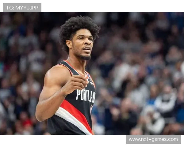 亨德森赛场表现震撼全场，成为比赛关键性人物